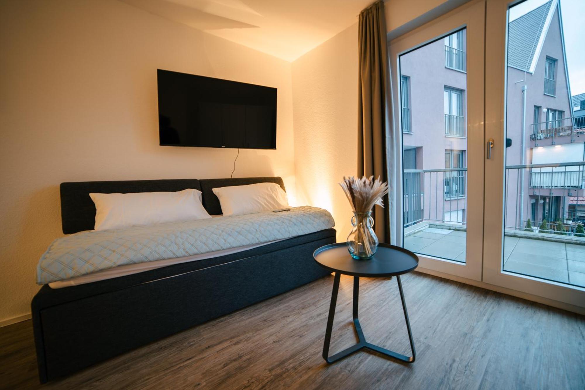 Zentrahome - Balkon Outlet Zentral Smarttv Business Μέτσινγκεν Εξωτερικό φωτογραφία