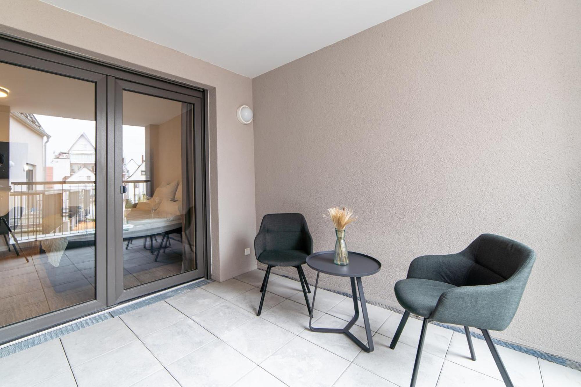 Zentrahome - Balkon Outlet Zentral Smarttv Business Μέτσινγκεν Εξωτερικό φωτογραφία
